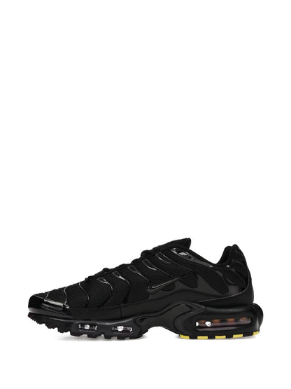Nike TN Triple Black